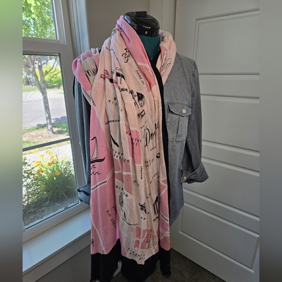 KATE SPADE NEW YORK MANHATTAN MAP OBLONG SCARF PINK & BLACK WOMEN OS *FLAWED* - Picture 16 of 16